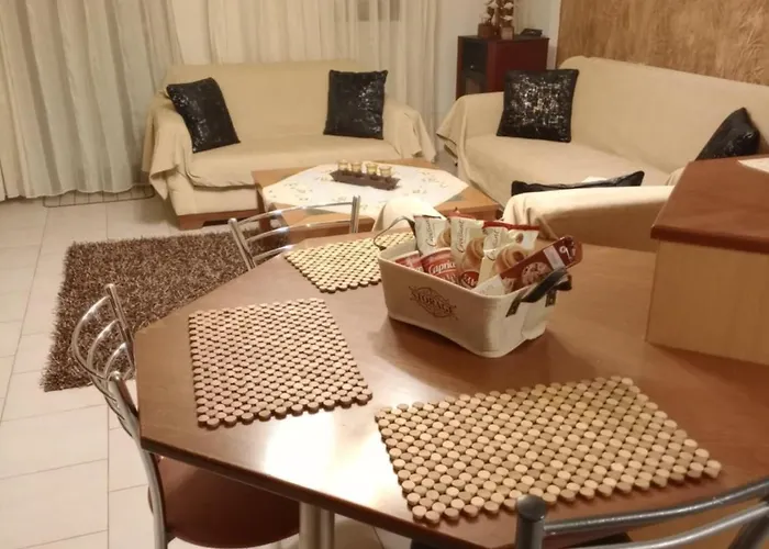 Mina\'S Apartment