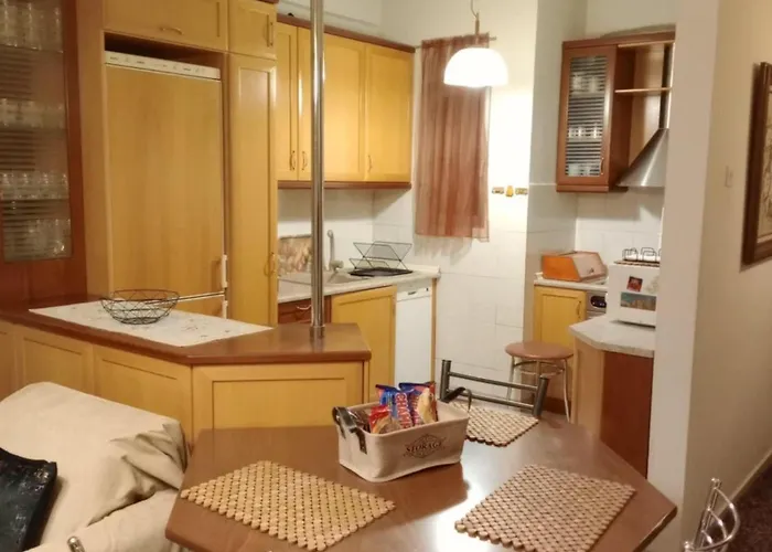 Mina\'S Apartment